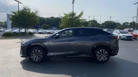 2023 Lexus RZ 450e Premium with 18″ Wheels AWD