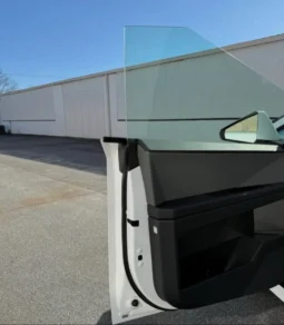 2025 Tesla Cybertruck